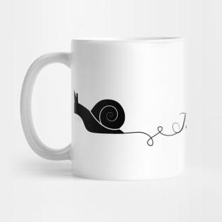 Black and white snail with French text "Je prends mon temps" Mug